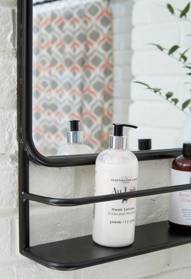Signature Design by Ashley® Ebba Black Vertical Accent Mirror-3