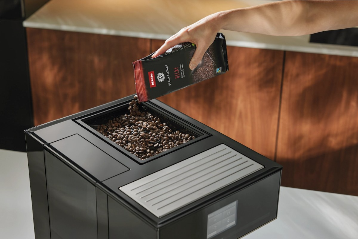 Miele Black Edition Decaf | B & B Appliance