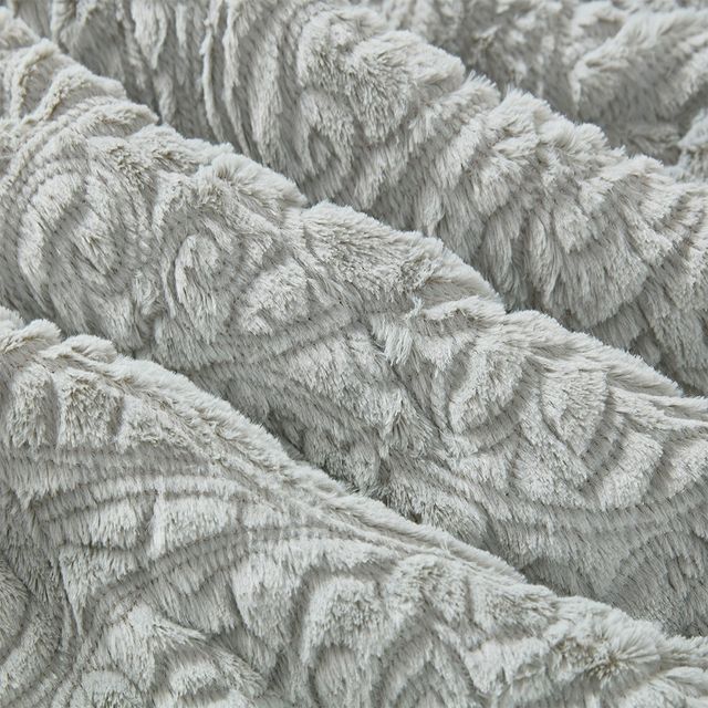 Olliix by Madison Park Norfolk Grey Twin/Twin XL Ultra Plush Comforter Mini Set-1