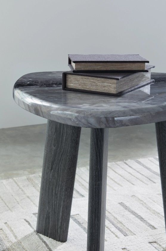 Signature Design by Ashley® Bluebond 3-Piece Gray Occasional Table Set-4