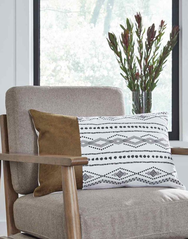 Signature Design by Ashley® Lanston 4-Piece Caramel/Black/White Pillows-4