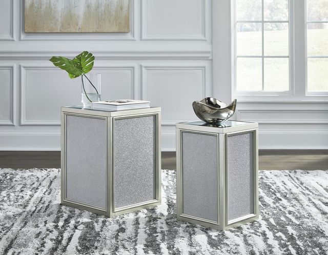 Signature Design by Ashley® Traleena 2-Piece Mirrored Top Nesting End Table with Silver Base Set-4