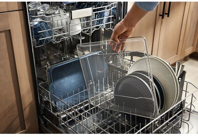 Maytag® 30" Fingerprint Resistant Stainless Steel Slide In Gas Range -8