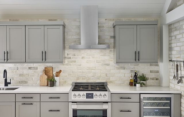 Zephyr Core Collection Roma 30" Stainless Steel Wall Mounted Range Hood -3