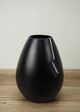 Le Present Drop Wide Black 8.6" Vase-2