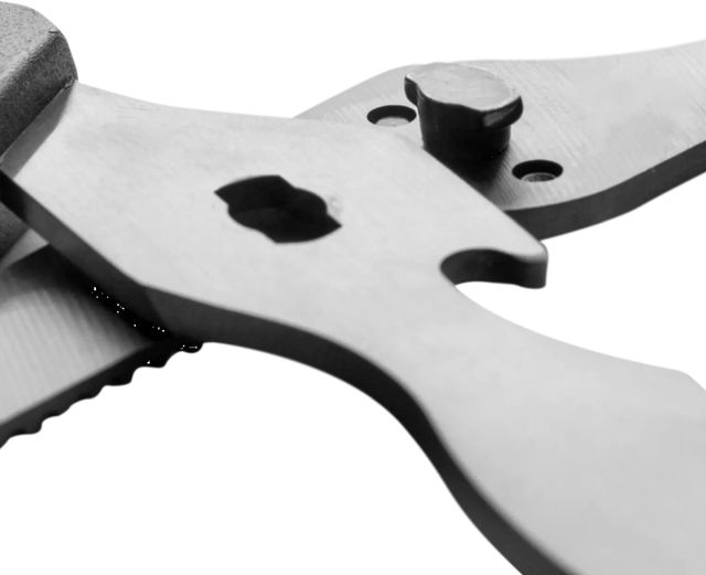 Traeger® BBQ Shears-4