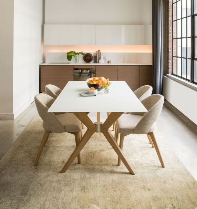 Chaise rembourrée pivotante Downtown de Canadel®-5