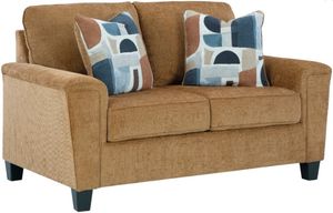 Front view of the Benchcraft® Erinslane Honey Loveseat