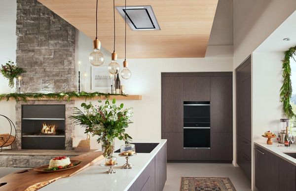 Wolf 36" Black Induction Cooktop