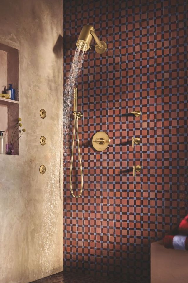 Brizo Roccesco™ Brilliance® Luxe Gold® Multi-Function Sconce Wall Mount Shower Head with Jointed Shower Arm and Flange-2
