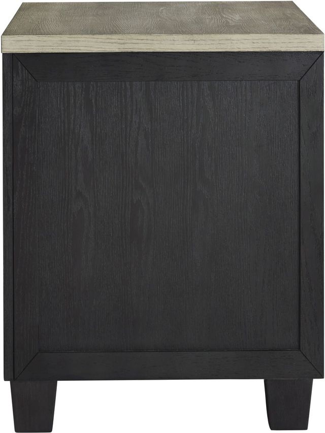 Signature Design by Ashley® Foyland Brown Lift-Top End Table with Black Base -3
