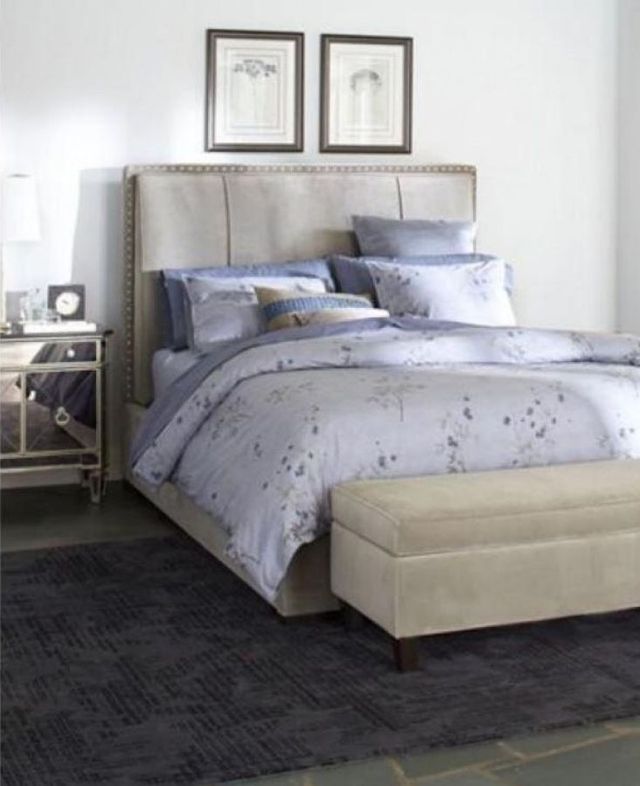 Jonathan Louis Logan Queen Bed-1