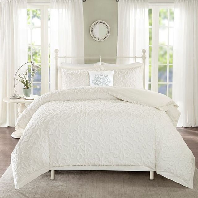 Olliix by Madison Park White Full/Queen Sabrina 4 Piece Tufted Chenille Comforter Set-0