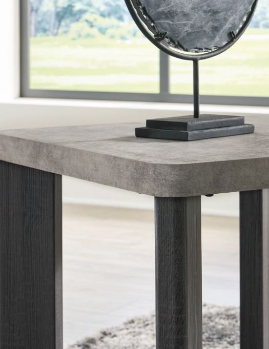Signature Design by Ashley® Sharstorm 3-Piece Gray Occaional Table Set-3