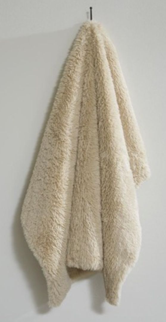 American Wholesale Furniture Yakety Sand Throw-1
