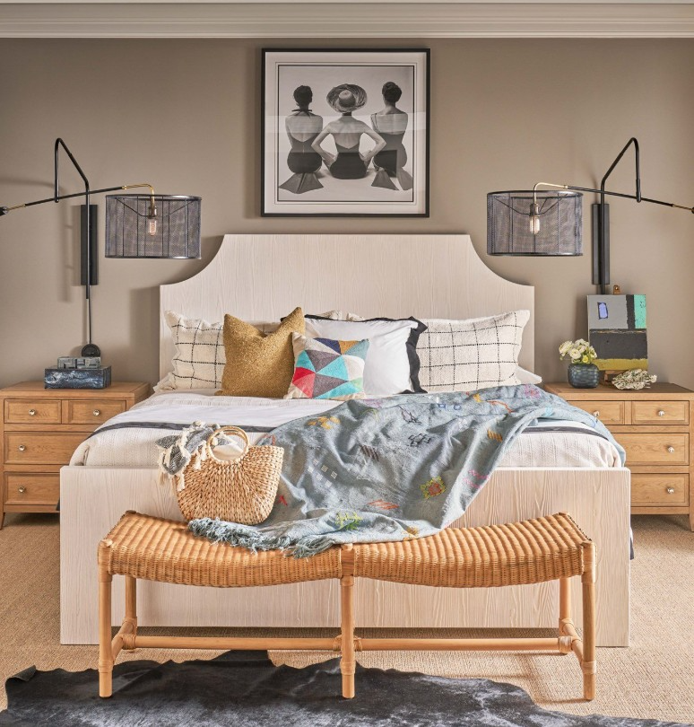 Universal Furniture Murro Bay Bench