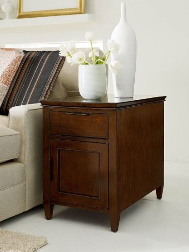 Kincaid® Elise Amaretto Chairside Table-2