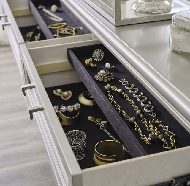 Signature Design by Ashley® Lindenfield Silver Dresser-4