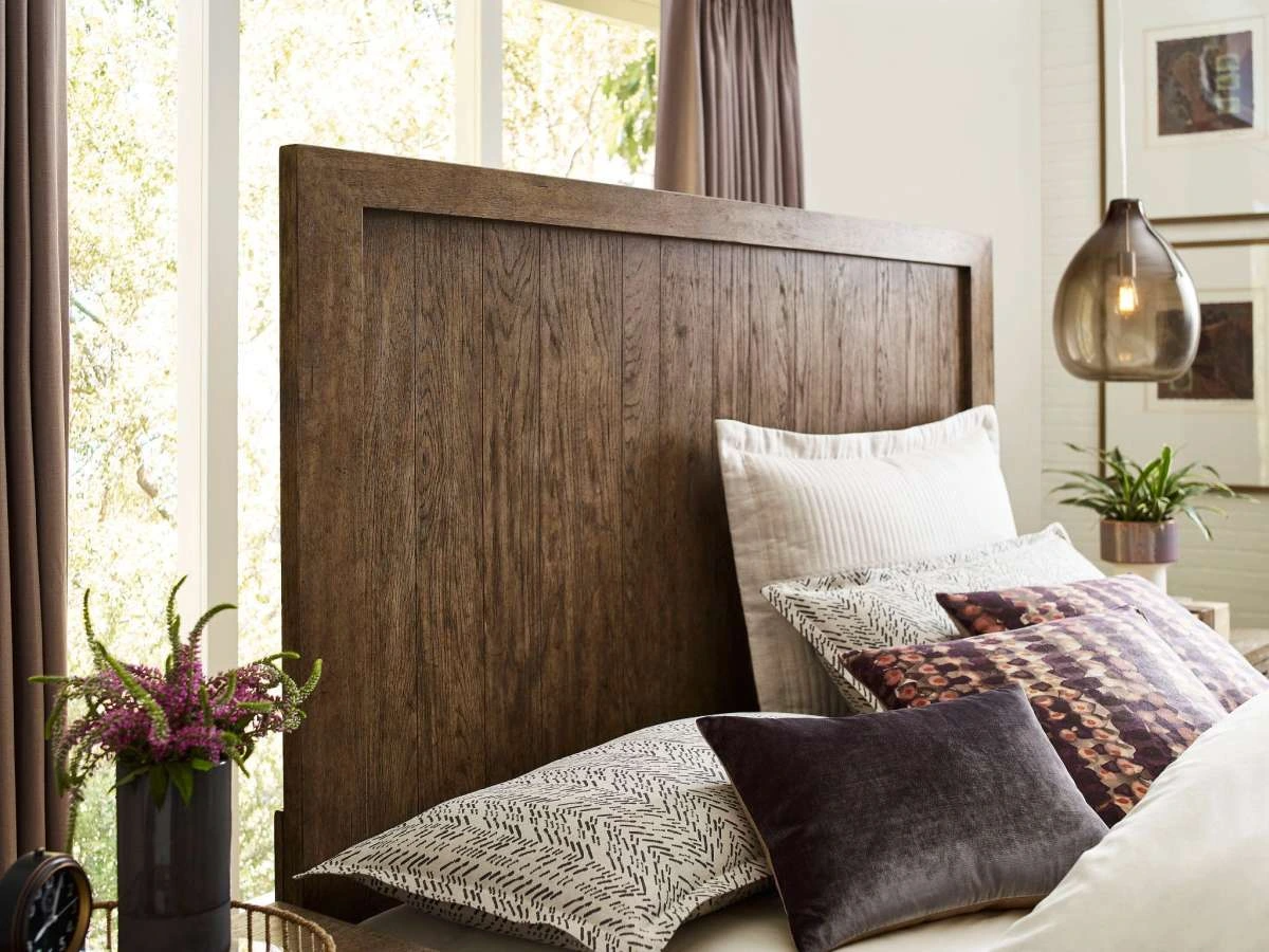American Drew Skyline Trenton Panel Bed - Thumbnail 3