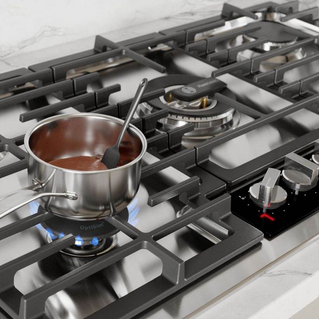 Bosch Benchmark™ Series 36" Stainless Steel Gas Cooktop-4