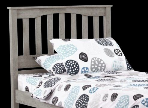 Night & Day Furniture™ Spices Bedroom K-Series Chesapeake Mainsail Bed Brushed Driftwood Queen Bed-1