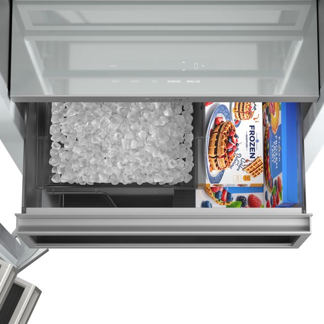 Thermador Freedom® 24" Panel-Ready Built-In Freezer Column-4