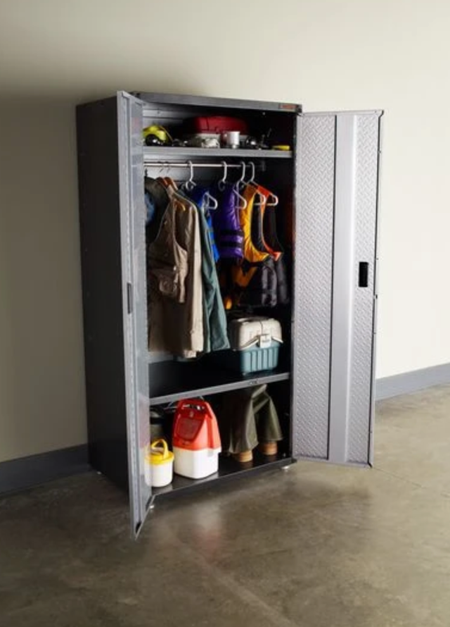 Gladiator® Ready-to-Assemble Silver Tread All-Season Gearcloset-3