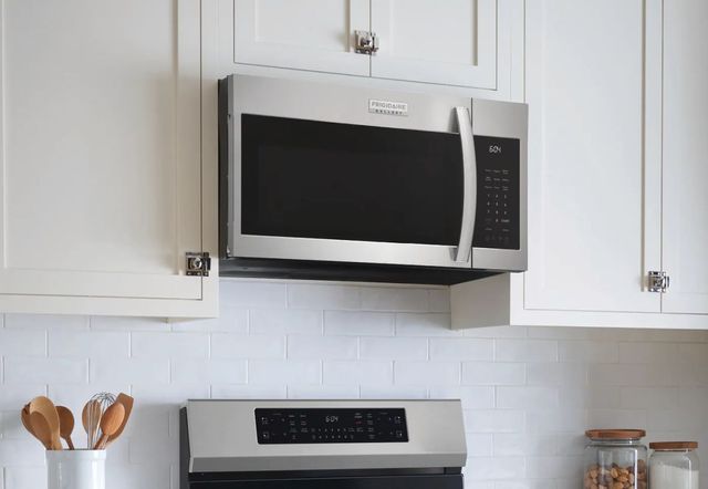 Frigidaire Gallery® 4 Piece Stainless Steel Kitchen Package-10