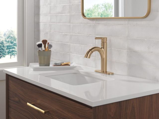 Delta Nicoli® Champagne Bronze Single Handle Arched Pull-Down Bathroom Faucet-2