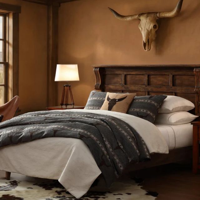 HiEnd Accents Longhorn 3-Piece Canyon Smoke King Comforter Set-1