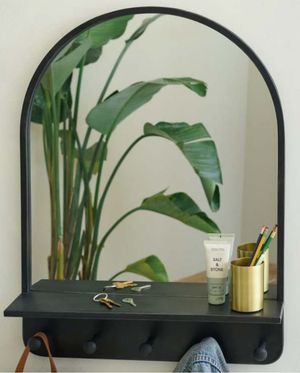 Click to view more images of the product.