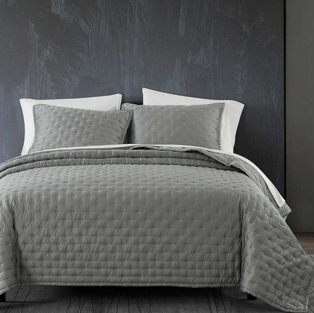 HiEnd Accents Eucalyptus 3-Piece Sage King Bedding Bundle-4