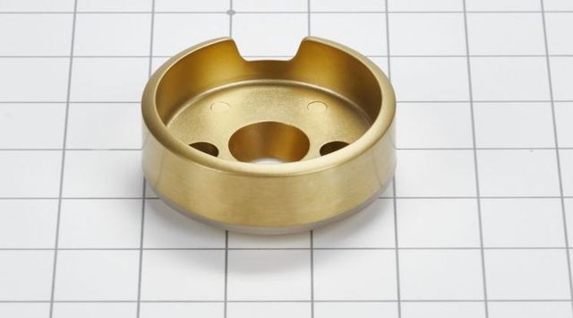 JennAir® Brass Knob Bezel -2