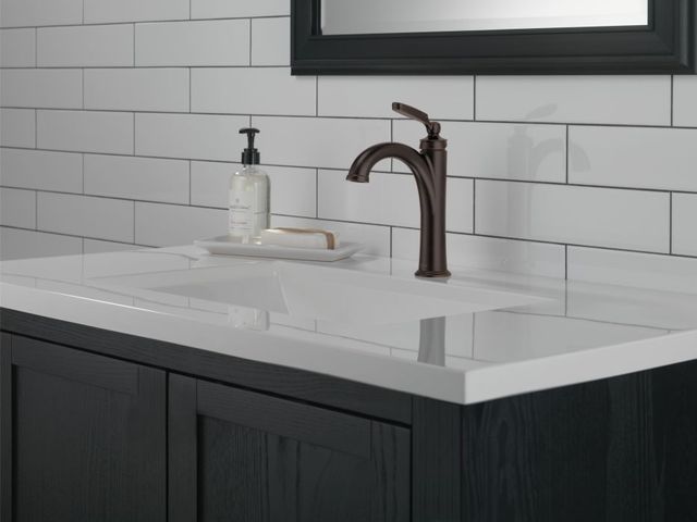 Delta Woodhurst® Venetian Bronze Single Handle Bathroom Faucet-1