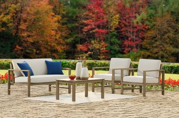Signature Design by Ashley® Fynnegan 4-Piece Light Brown Outdoor Seating Set-3