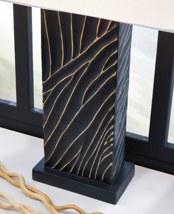 Signature Design by Ashley® Bartlen Black/Gold Table Lamp-2