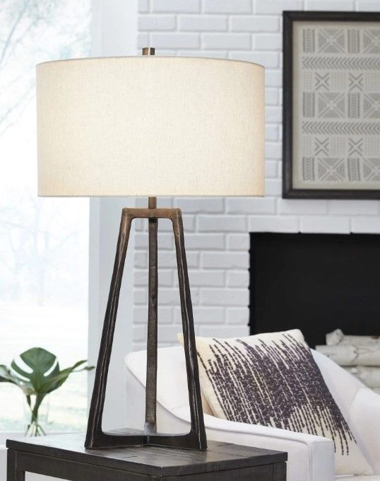 Signature Design by Ashley® Wynlett Antique Black Table Lamp-2