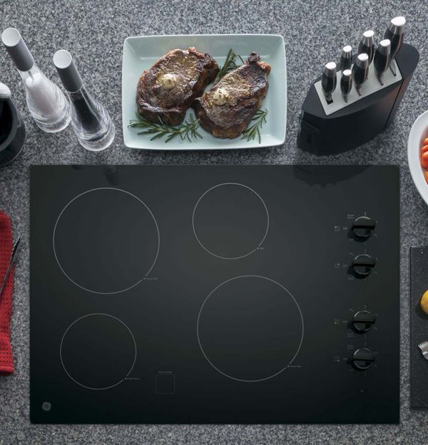 GE 30" Black Electric Cooktop