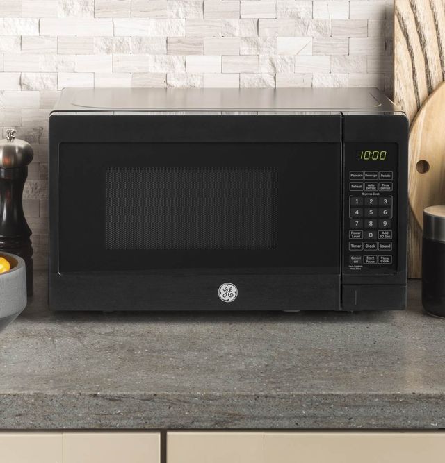 GE® 0.7 Cu. Ft. Black Countertop Microwave-4