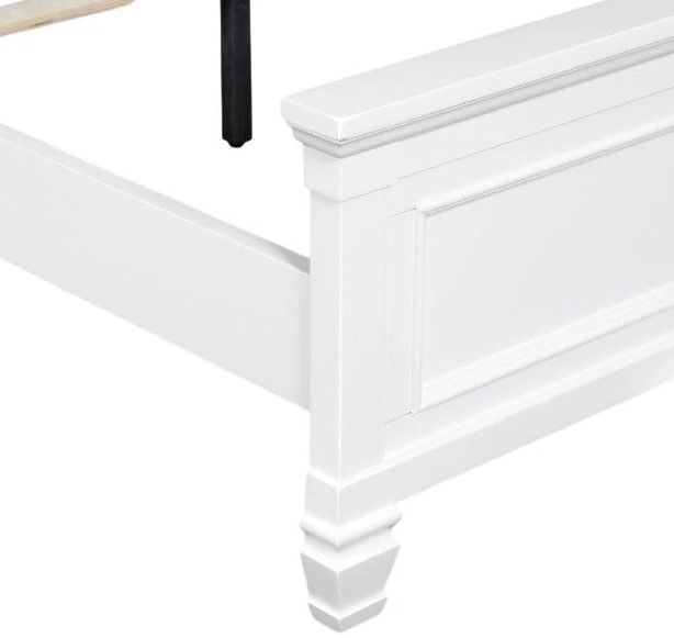 New Classic® Home Furnishings Tamarack White California King Panel Bed-4
