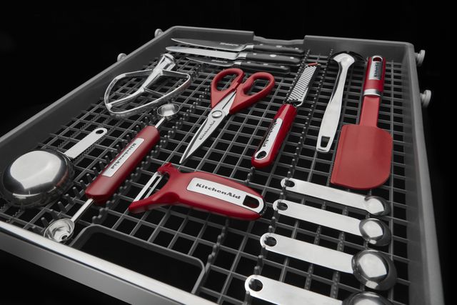 KitchenAid® 24" Black Stainless Steel with PrintShield™ Finish Built In Dishwasher-3