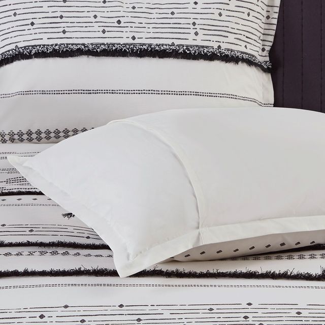 Olliix by INK+IVY Nea Black and White King/California King Cotton Printed Comforter Set with Trims-4