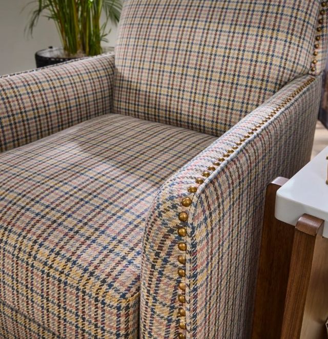 Flexsteel® Customizable Beckett Swivel Chair-4