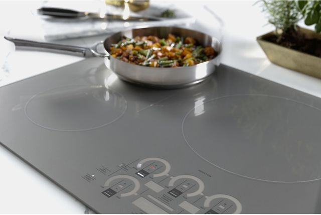 Monogram® 36" Silver Induction Cooktop-6