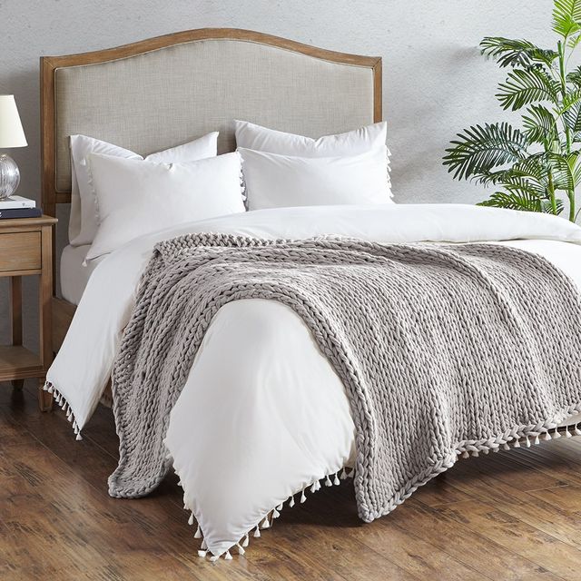 Olliix by Madison Park Chunky Double Knit Grey Throw-0
