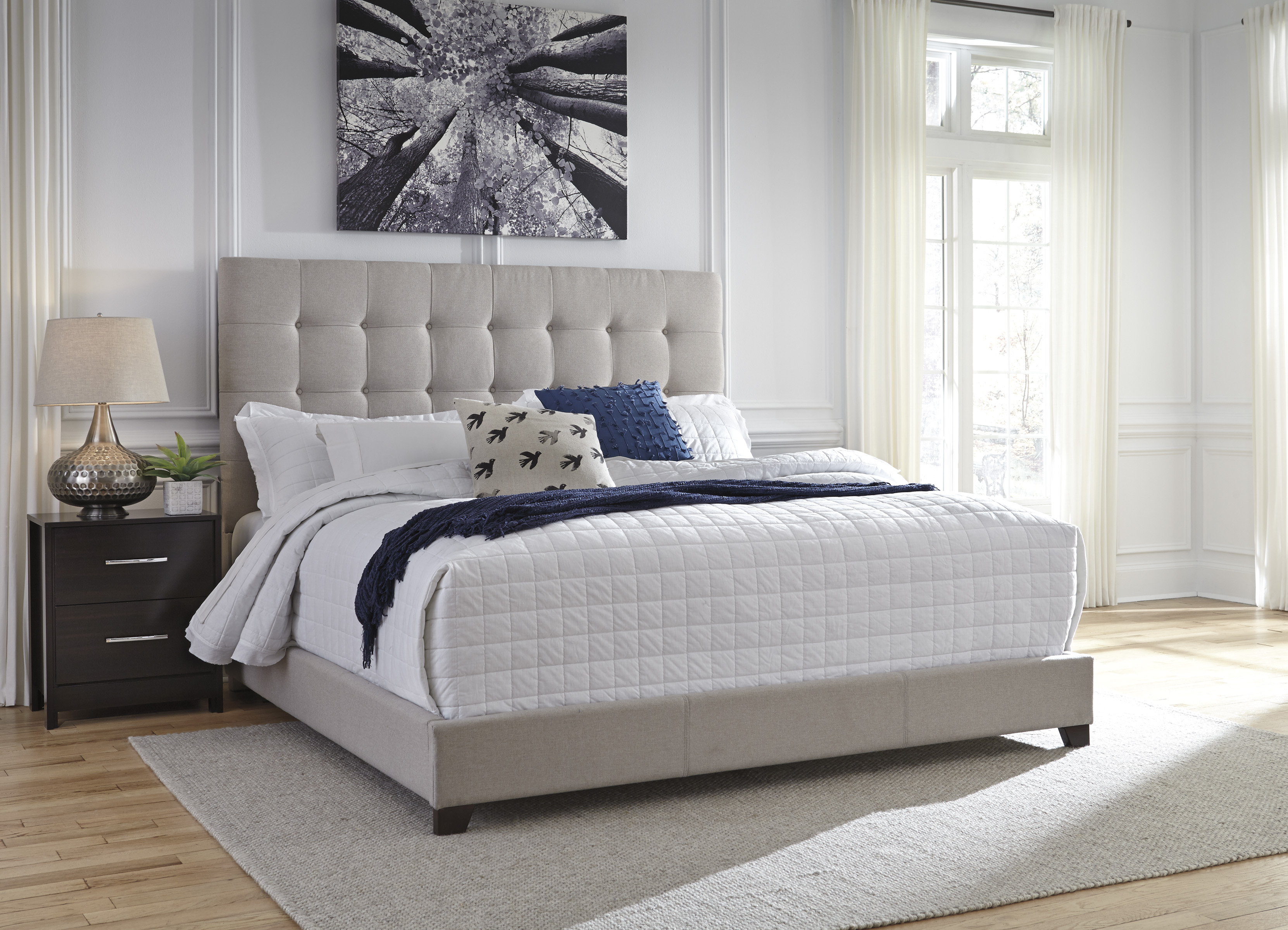 Signature Design by Ashley Dolante Beige Queen Upholstered Panel Bed - Thumbnail 2