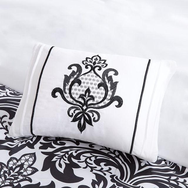 Olliix by Intelligent Design Leona Aqua/Black Full/Queen Comforter Set-2
