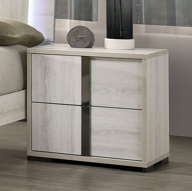 Furniture of America® Horten 4-Piece White Wash Queen Bedroom Set-1