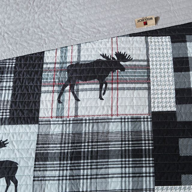 Olliix by Woolrich Sweetwater 4 Piece Black/Grey King/California King Oversized Quilt Set-3
