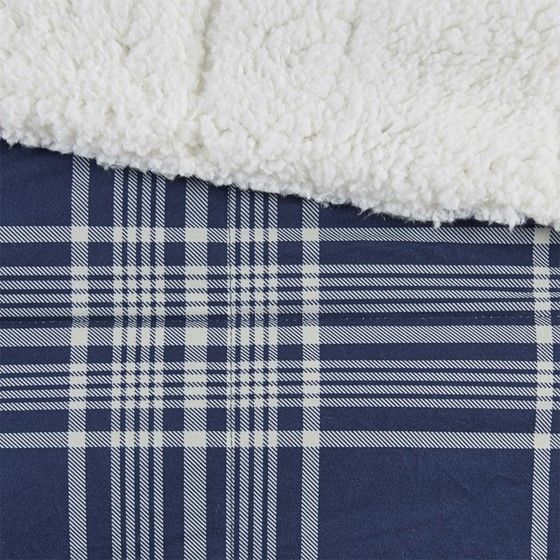 Olliix by Woolrich Leeds Navy Softspun Down Alternative Oversized Throw-1